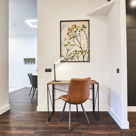 Castellana Ii, By Presidence Rentals مدريد المظهر الخارجي الصورة