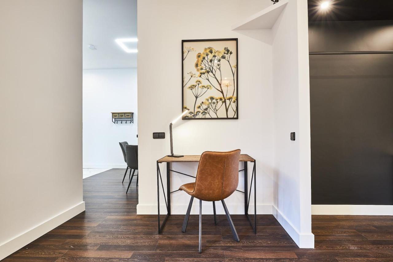 Castellana Ii, By Presidence Rentals مدريد المظهر الخارجي الصورة